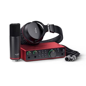 Focusrite Scarlett 2i2 Gen4 , mikrofon, hodetlf, Bundle