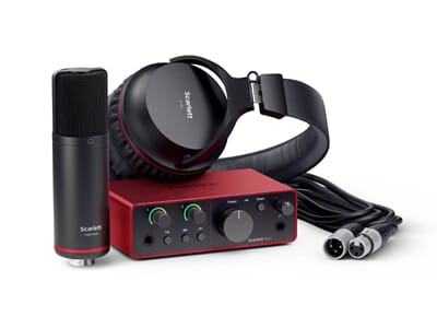 FOC-SCASOLOG4-BUN 0028117_focusrite-scarlett-solo-studio-gen4-inkl-mikrofon-og-hodetelefon.jpg